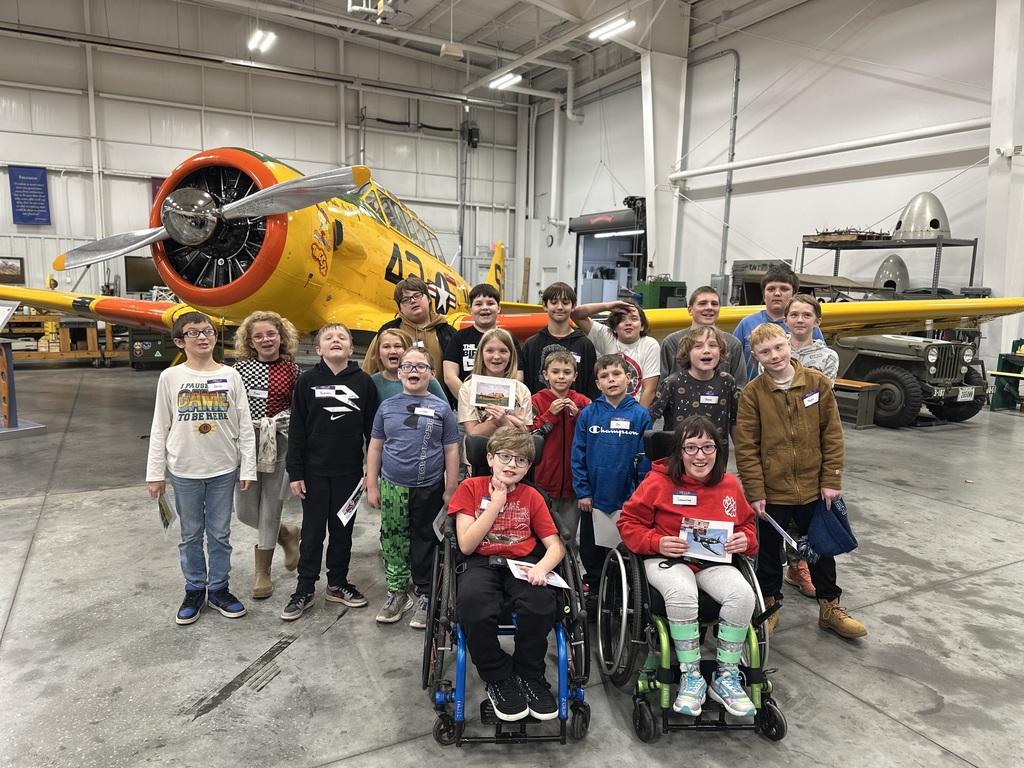 Students had a fun day at the Tri-State Warbird Museum! Students learned about military pilots, different kinds of aircraft, and how veterans sacrificed for our country during WWII. They also had the opportunity to make a craft and sit in a military Jeep! 