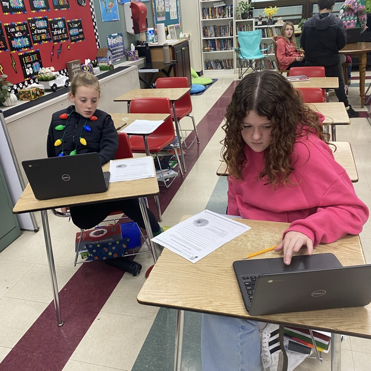 Students in Mrs. Patrick’s Science Class worked on a Cell Gizmo with a partner. 