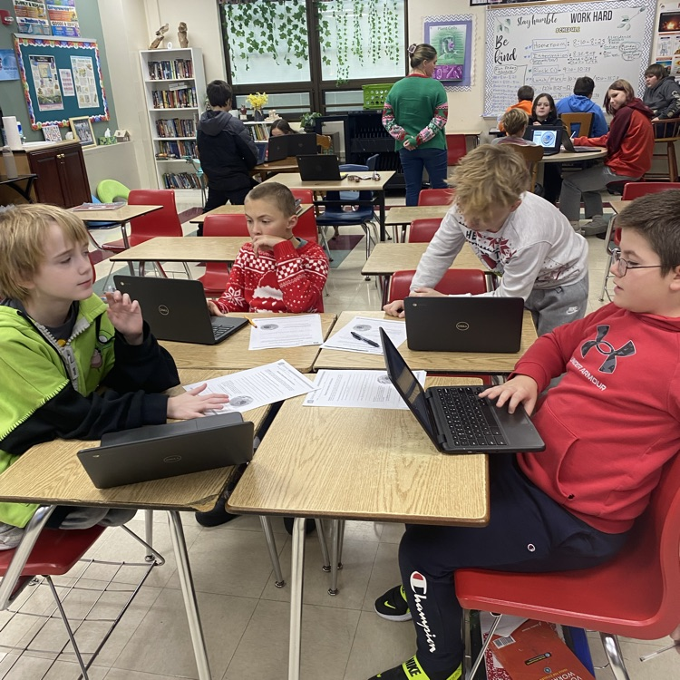 Students in Mrs. Patrick’s Science Class worked on a Cell Gizmo with a partner. 