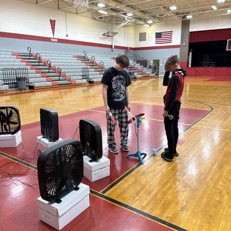 Students are getting creative, designing and testing their wind turbine prototypes! 