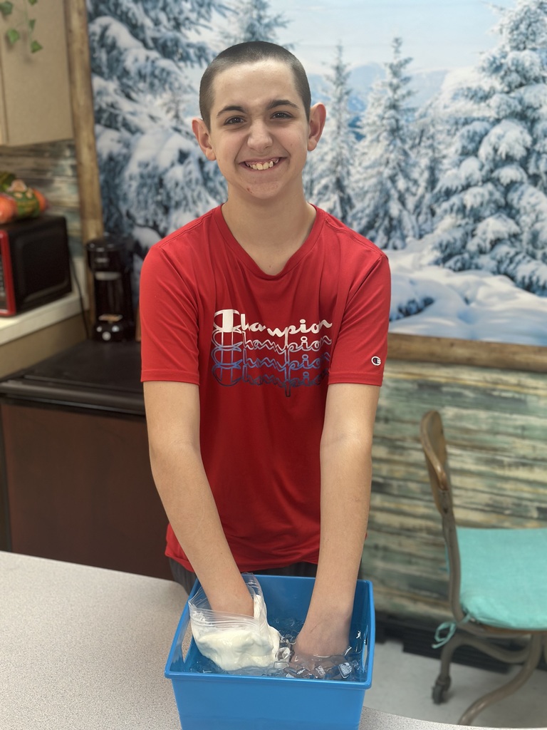 The recent weather brought a perfect opportunity to study how animals survive cold climates. Mr. Thomas joined students in a blubber challenge!