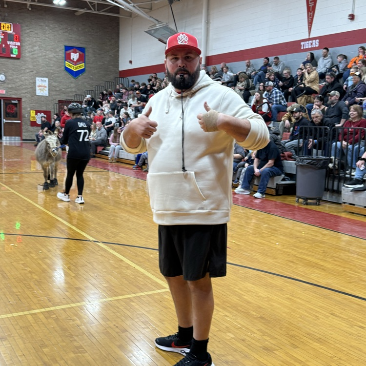 A BIG thank you to everyone who participated, helped with, and came out to our Donkey Basketball event for a fundraiser for BTMS students! The "excitement" of a pipe bursting in the office setting off the fire alarm could not stop the fun for long!😁💦