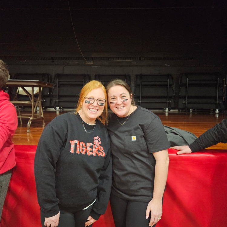 A BIG thank you to everyone who participated, helped with, and came out to our Donkey Basketball event for a fundraiser for BTMS students! The "excitement" of a pipe bursting in the office setting off the fire alarm could not stop the fun for long!😁💦