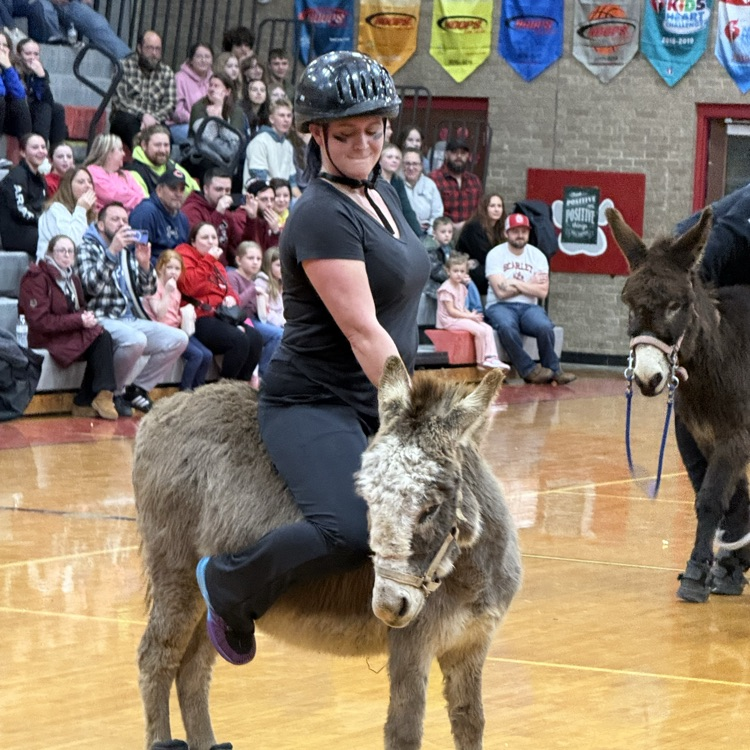 A BIG thank you to everyone who participated, helped with, and came out to our Donkey Basketball event for a fundraiser for BTMS students! The "excitement" of a pipe bursting in the office setting off the fire alarm could not stop the fun for long!😁💦