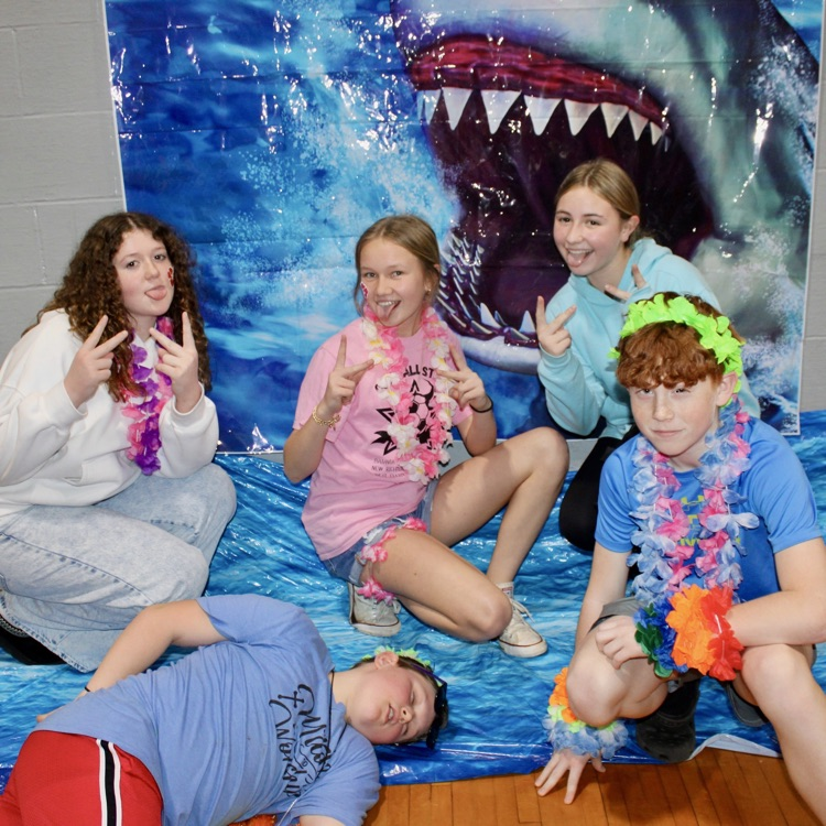 This year’s luau dance was so much fun and memorable!  The students danced, took pictures, ate pizza and danced some more.  Thanks to everyone for making it a successful night!