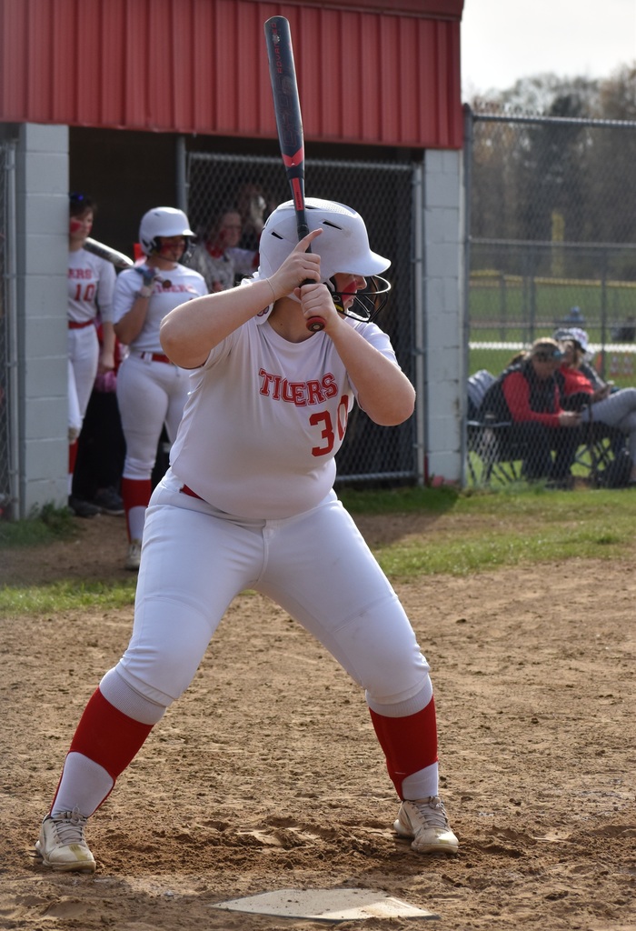 Addi Redmond batting