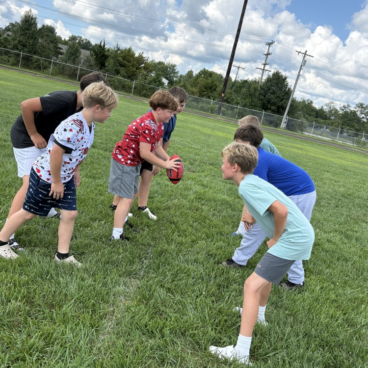 Sixth grade students enjoying reward time 