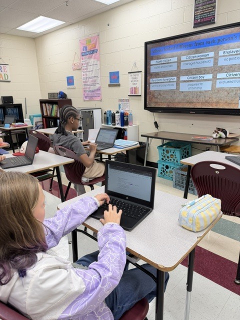 🏛️ Exploring Ancient Athens in Mrs. Starline’s Class!  Our 7th graders worked together to explore how life in Ancient Athens looked very different depending on a person’s role in society. 💻📚  Learning history through perspective, collaboration, and critical thinking! 🏛️✨