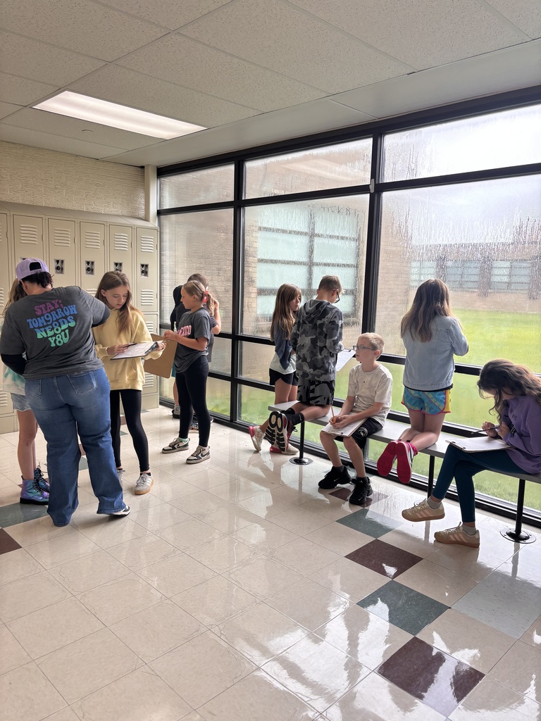 🔬🌿 Ms. Riley’s class is exploring ecosystems! Today, we took a tour around the building to identify biotic (living) and abiotic (nonliving) factors and discuss how they interact with one another. 🌱 We’re bringing our ecosystem learning to life by finding examples all around us! 🐛🌎
