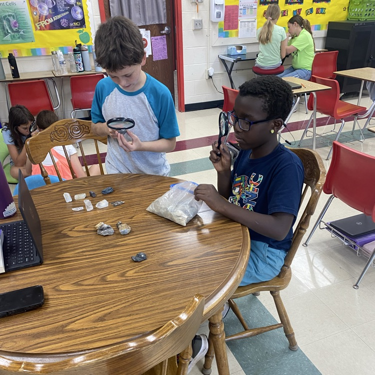Students in Mrs. Patrick’s science class have been learning about The Rock Cycle and got to examine different types of rocks. 