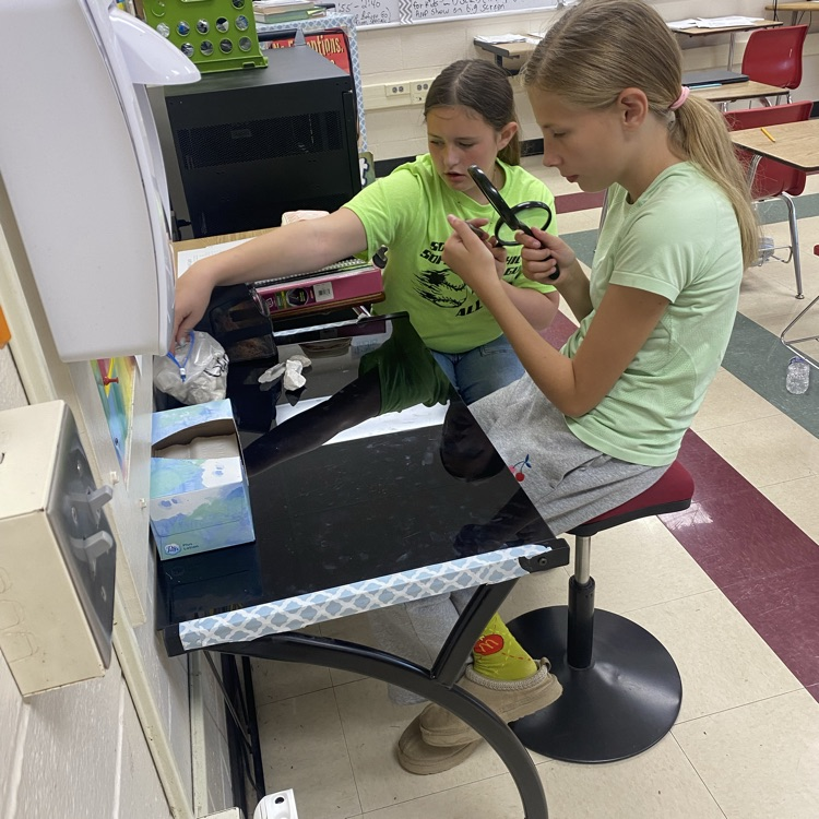 Students in Mrs. Patrick’s science class have been learning about The Rock Cycle and got to examine different types of rocks. 