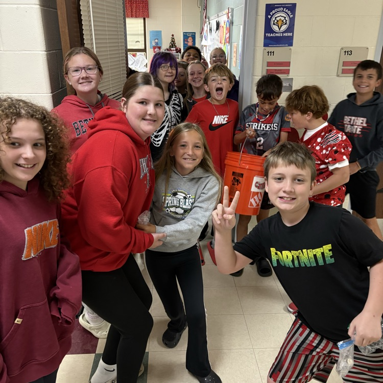 6th graders win the Penny Wars!