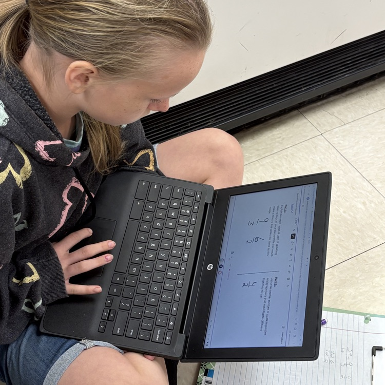 Students in Mrs. Carnahan’s math class used Snorkl to record and share their math reasoning of equivalent and non-equivalent rations. 