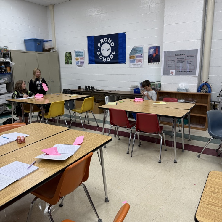 Students are having fun designing, building, and testing their paper airplane gliders! 