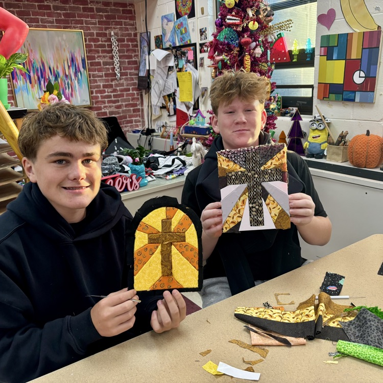 8th grade Art students began their Kinusaiga Art this week. I am truly blown away by their progress!