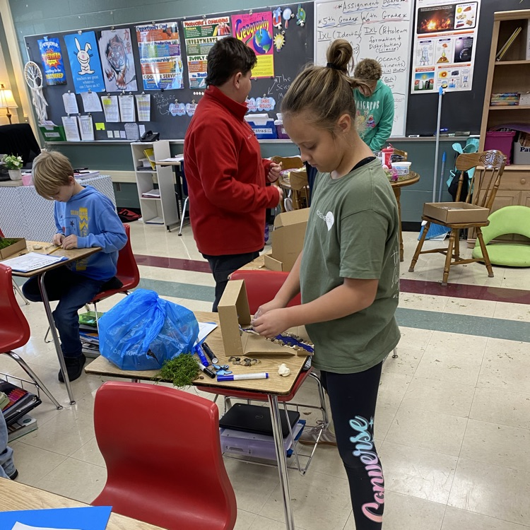 Student’s in Mrs. Patrick’s classroom created their own ecosystem model.