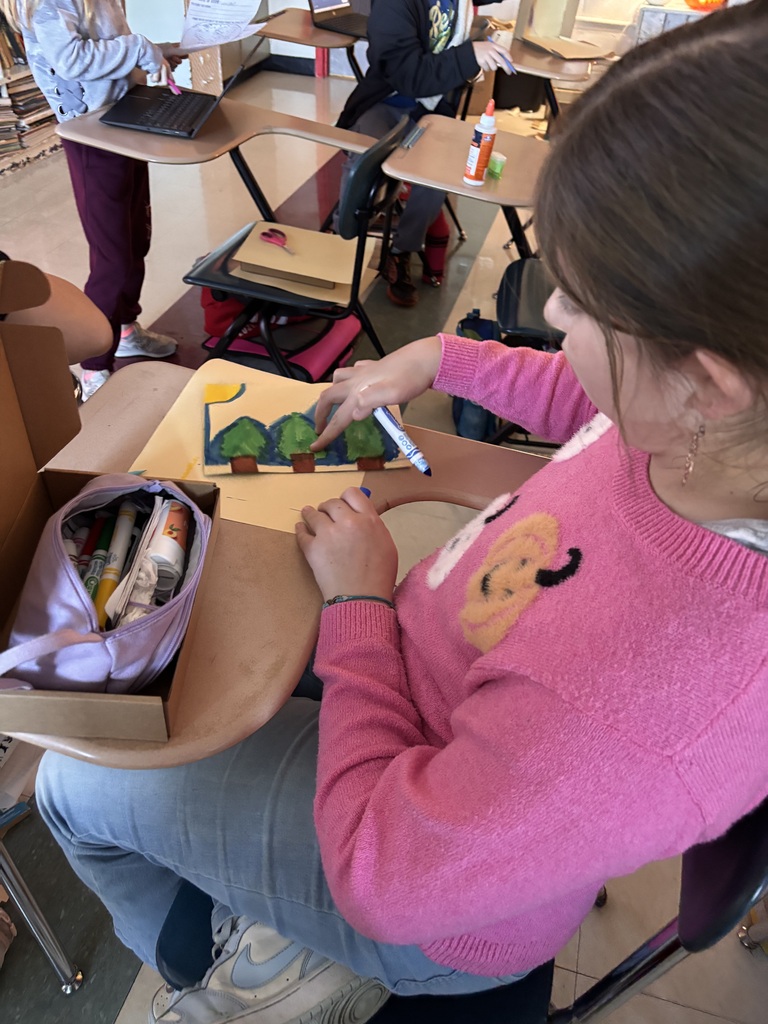 Ms. Riley’s 5th grade Ecosystem in a box project!