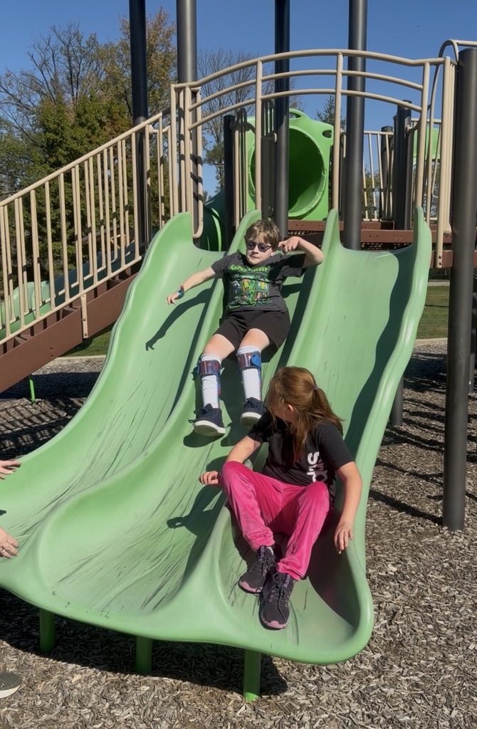 Students did a walking field trip to Bethel Historic Museum. Each student chose two items to research. They will use their research to create informational cards that will be included in the museum's display cases. Afterward, they enjoyed lunch and flex time at Burke Park.