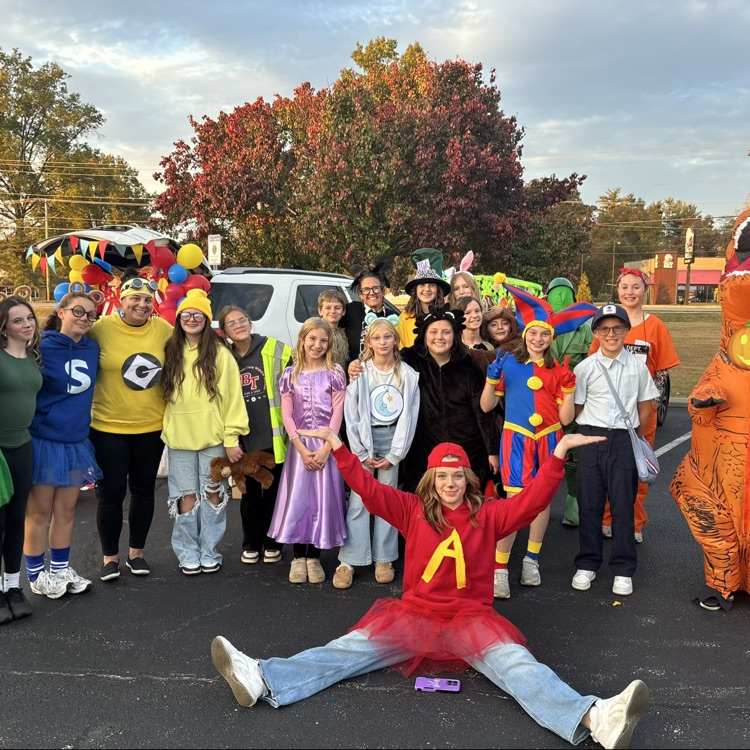 Thanks to EVERYONE who came to support this year’s BTMS Student Council Trunk or Treat!! The turnout was AMAZING! 🎃