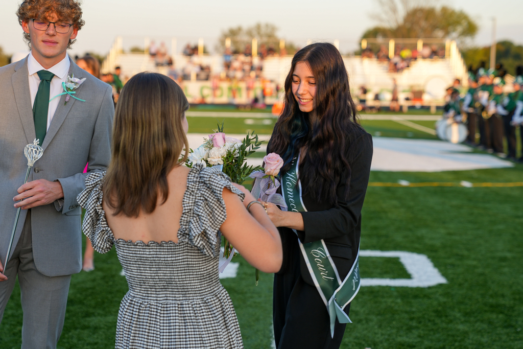 Jordyn Pham wins 2025 Homecoming Princess