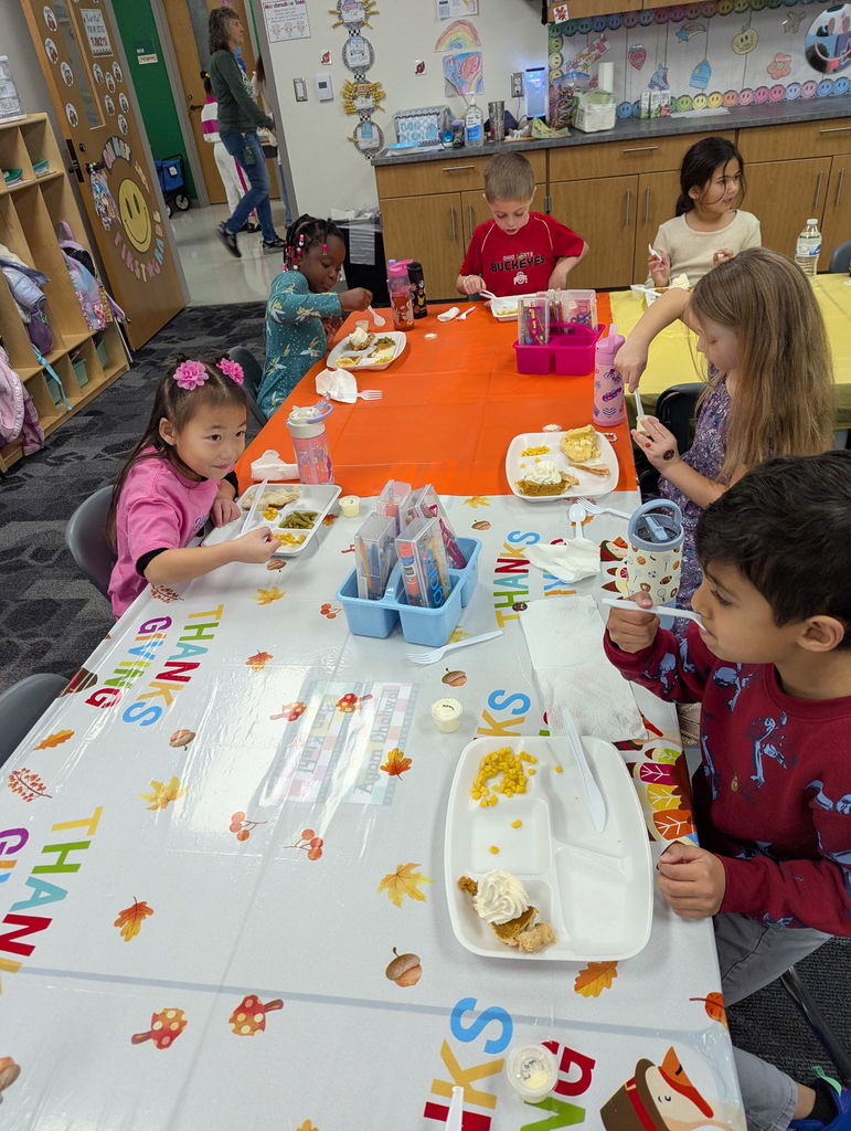 1st Grade Thanksgiving Feast