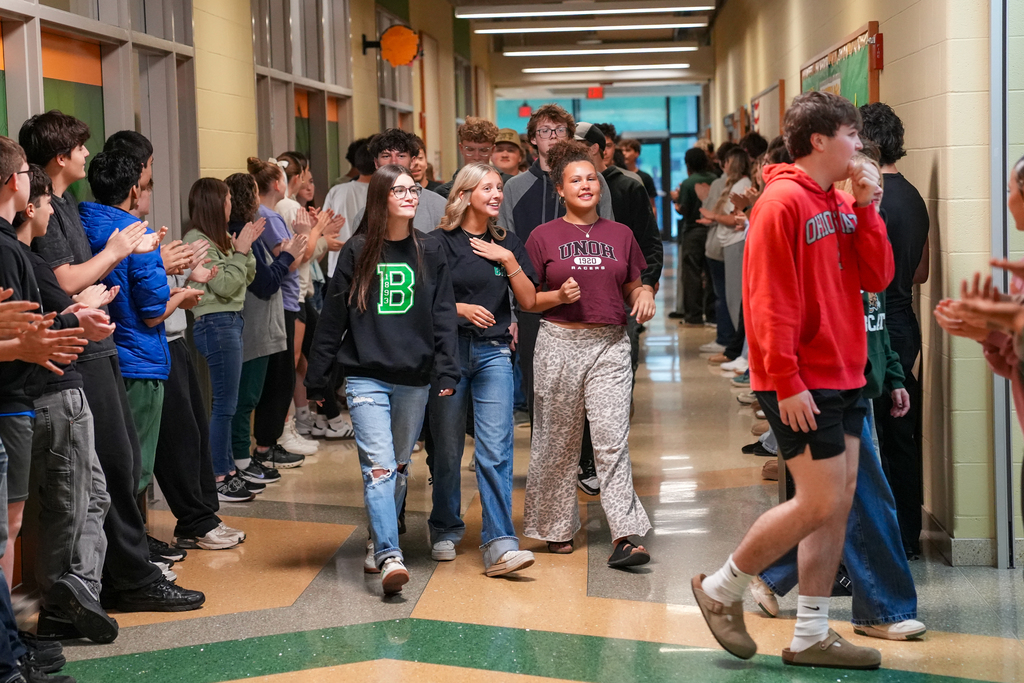 Senior Clap Out