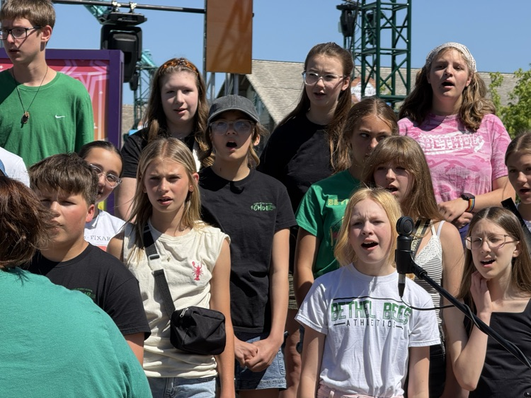 KI 7th/8th Grade choir