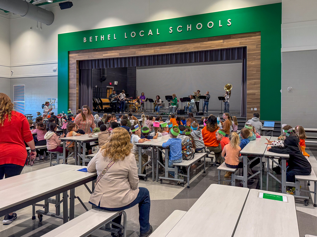 BHS Jazz Band with the Kindergarten