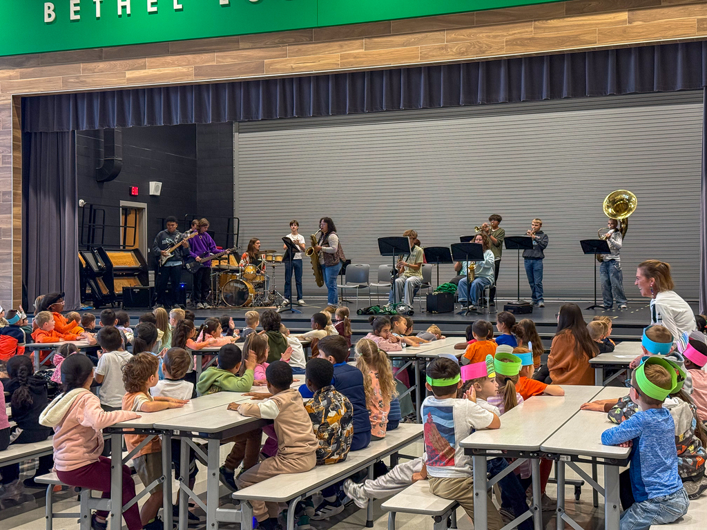 BHS Jazz Band with the Kindergarten