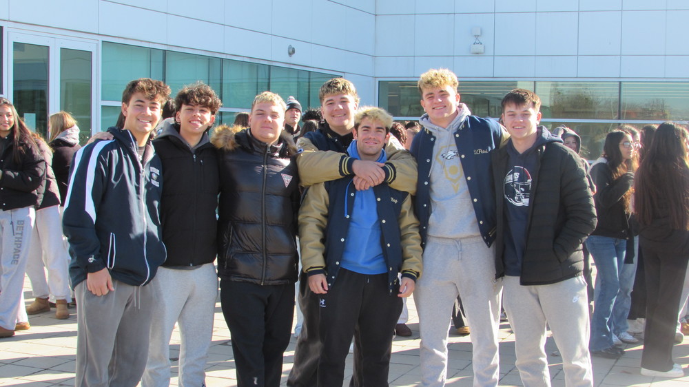 Bethpage High School Forensics Classes Visit Nassau County Police Department Academy