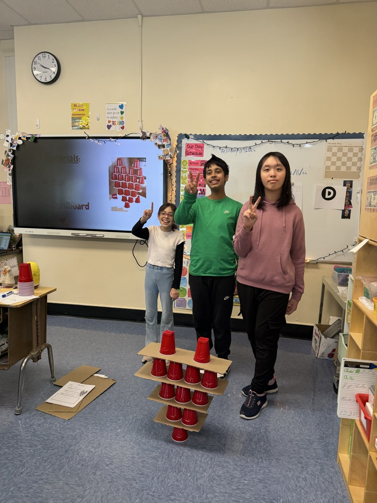 students with their valentines stem project