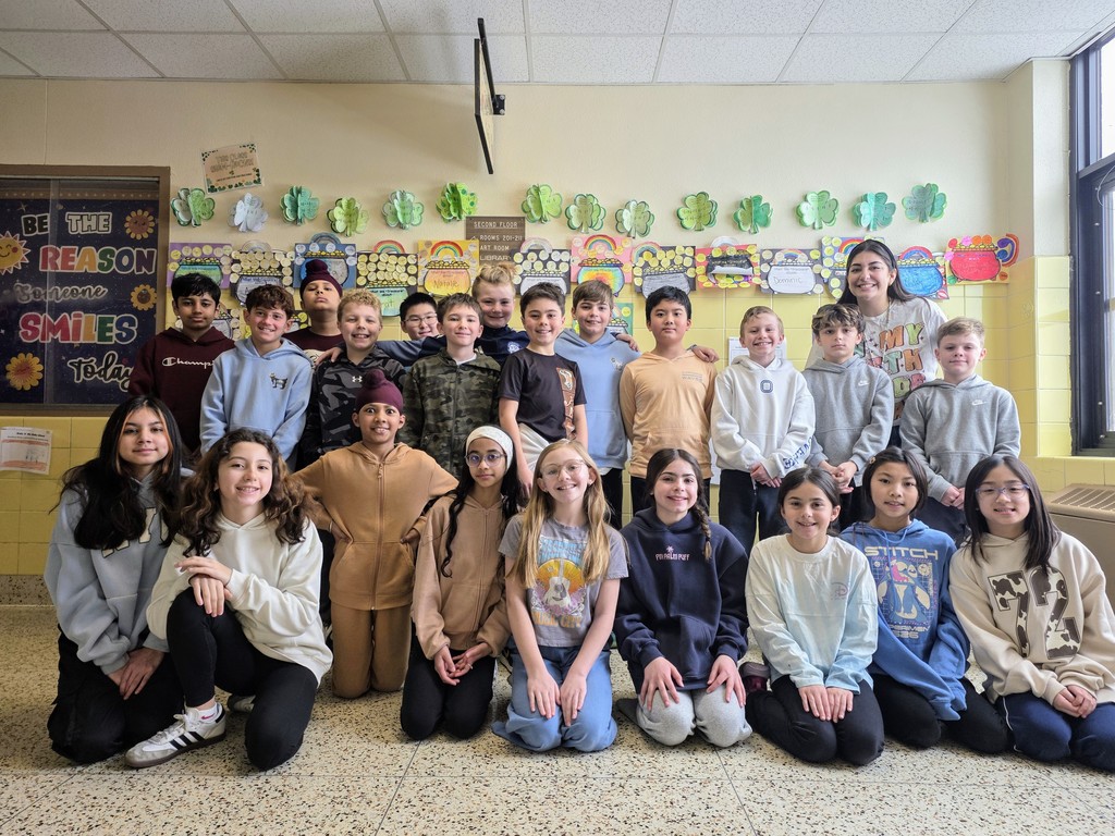 Ms Paraskakis Grade 5 Class at Charles Campagne