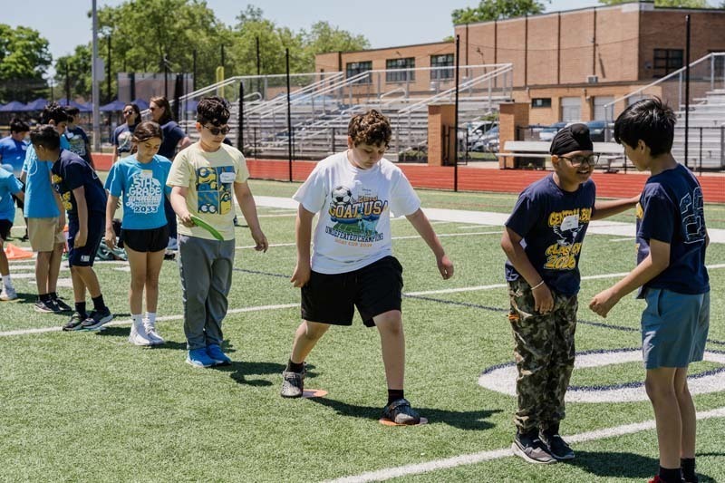 Bethpage 5th graders kick off middle school journey with a day of team building at JFK