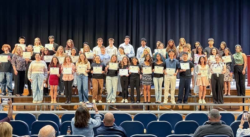 Student band accepting awards.