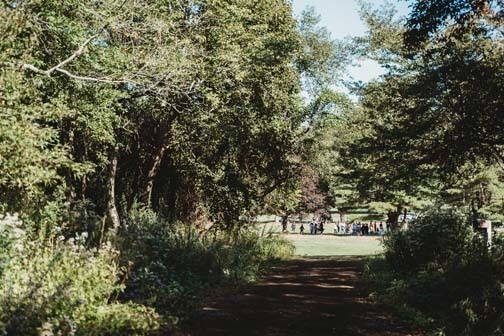  Fourth graders from all three Bethpage elementary schools – Charles Campagne, Kramer Lane, and Central Boulevard – enjoyed an engaging field trip to the Nature Discovery Gardens at Bethpage State Park last week.