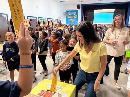 Central Boulevard Elementary School kicked off its 2025-26 ride on the Energy Bus last week!  Students and staff came together to celebrate teamwork, positivity and school spirit