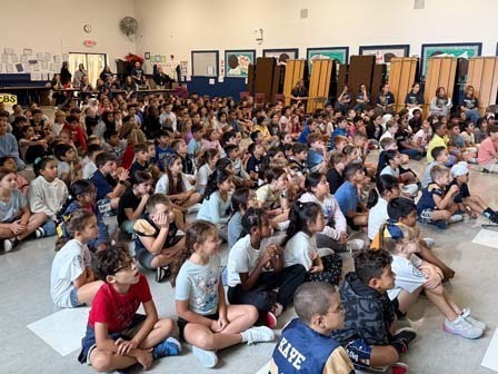 Central Boulevard Elementary School kicked off its 2025-26 ride on the Energy Bus last week!  Students and staff came together to celebrate teamwork, positivity and school spirit