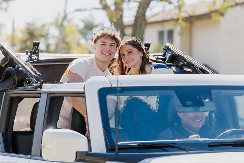 Golden Eagles delivered a commanding 42-0 victory over Mineola in front of an enthusiastic home crowd.