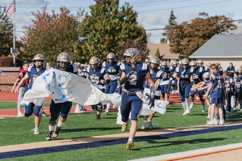 Golden Eagles delivered a commanding 42-0 victory over Mineola in front of an enthusiastic home crowd.