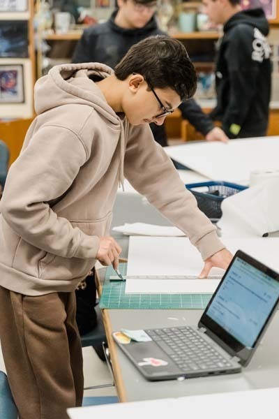 Students creating their projects.