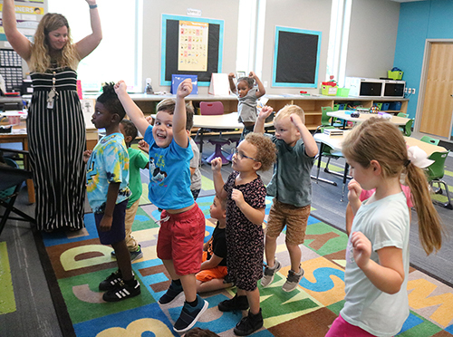 Preschool class dancing