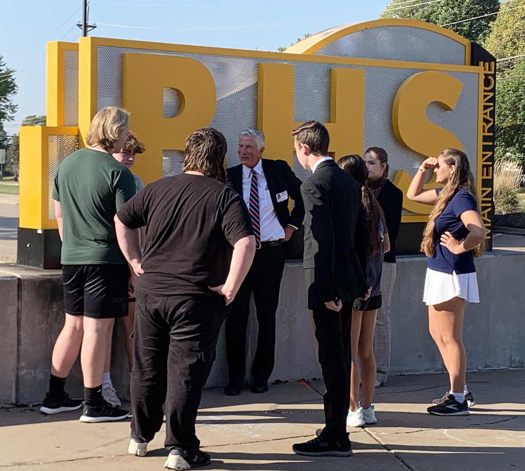Iowa Supreme Court Justice Thomas Waterman visits with BHS Politics Today Club