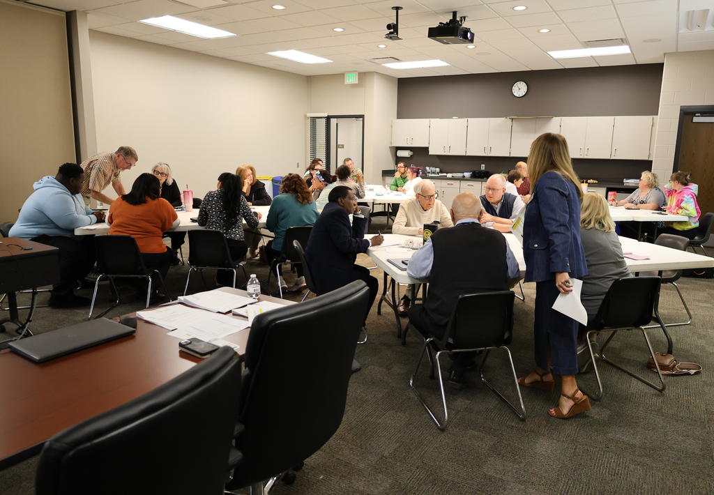 Table discussions at SIAC