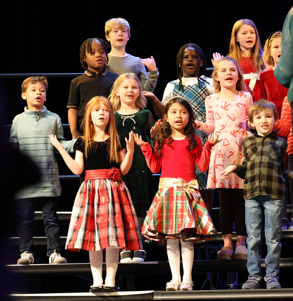 Students performing at the HH winter sing