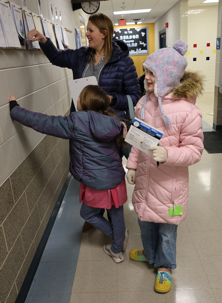 NA - Bring a Gown-Up to School Night