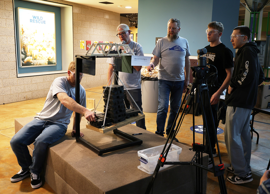 QcEc & ASCE Bridge Build Contest