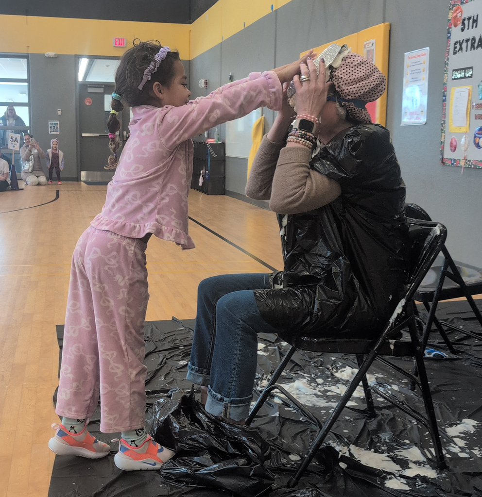 Student pies principal Graap