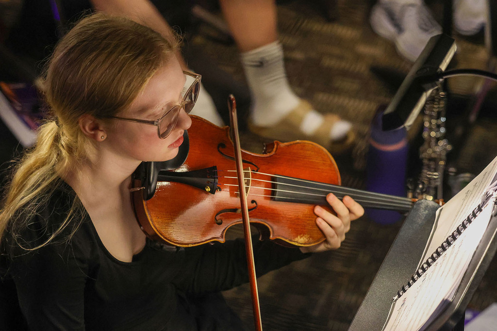  Alena Elkin in the pit playing violin