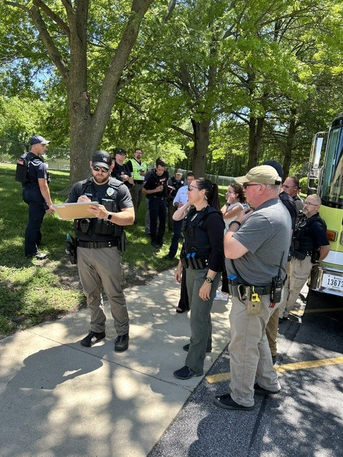 Bettendorf Police & Fire running a drill.