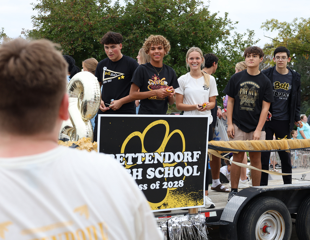 Students on the BHS Class of 2028 float